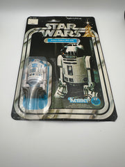 1977 Kenner Star Wars Artoo-Detoo R2-D2 12 Back-C vintage sealed action figure on original card with bright blue character artwork