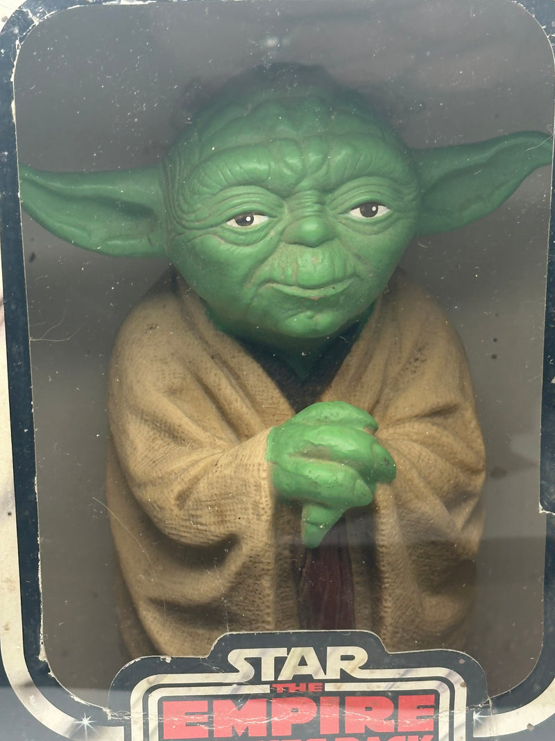 Vintage 1980 Kenner Star Wars The Empire Strikes Back Yoda Hand Puppet complete in original box with ESB packaging and display case