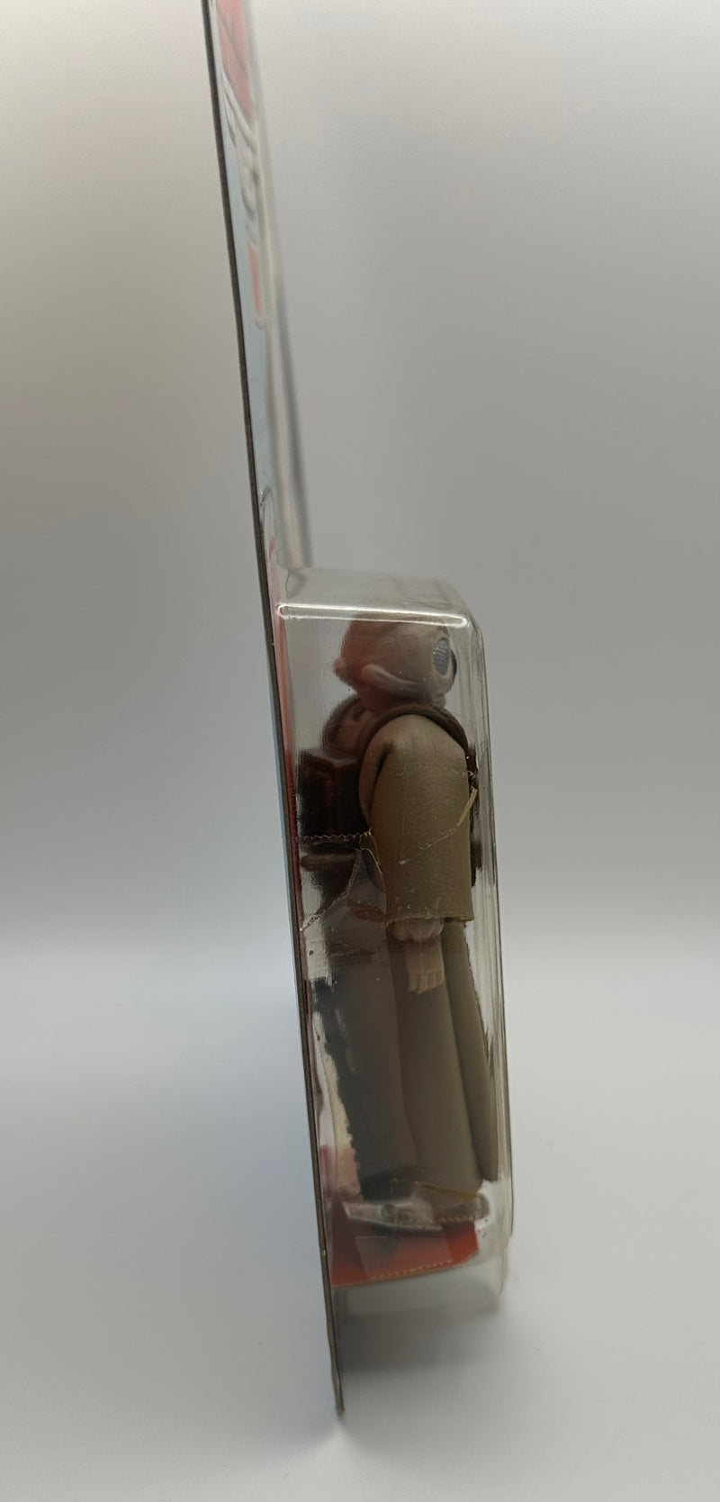 vintage 1982 kenner star wars 4 lom esb 48 back moc front view clear bubble
4 lom figure sealed bubble close up vintage kenner star wars esb
esb 48 back hanger area unpunched with wear around punch detail
vintage star wars revenge of the jedi anakin offer sticker close up
kenner 4 lom bubble side profile clear bubble sealed no lifting
vintage star wars card back collect all 48 4 lom figure